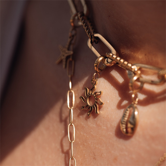 iXXXi Connect Charm Golden hour