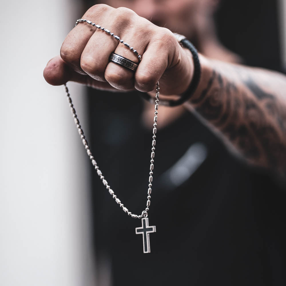 iXXXi Men Pendant Cross black