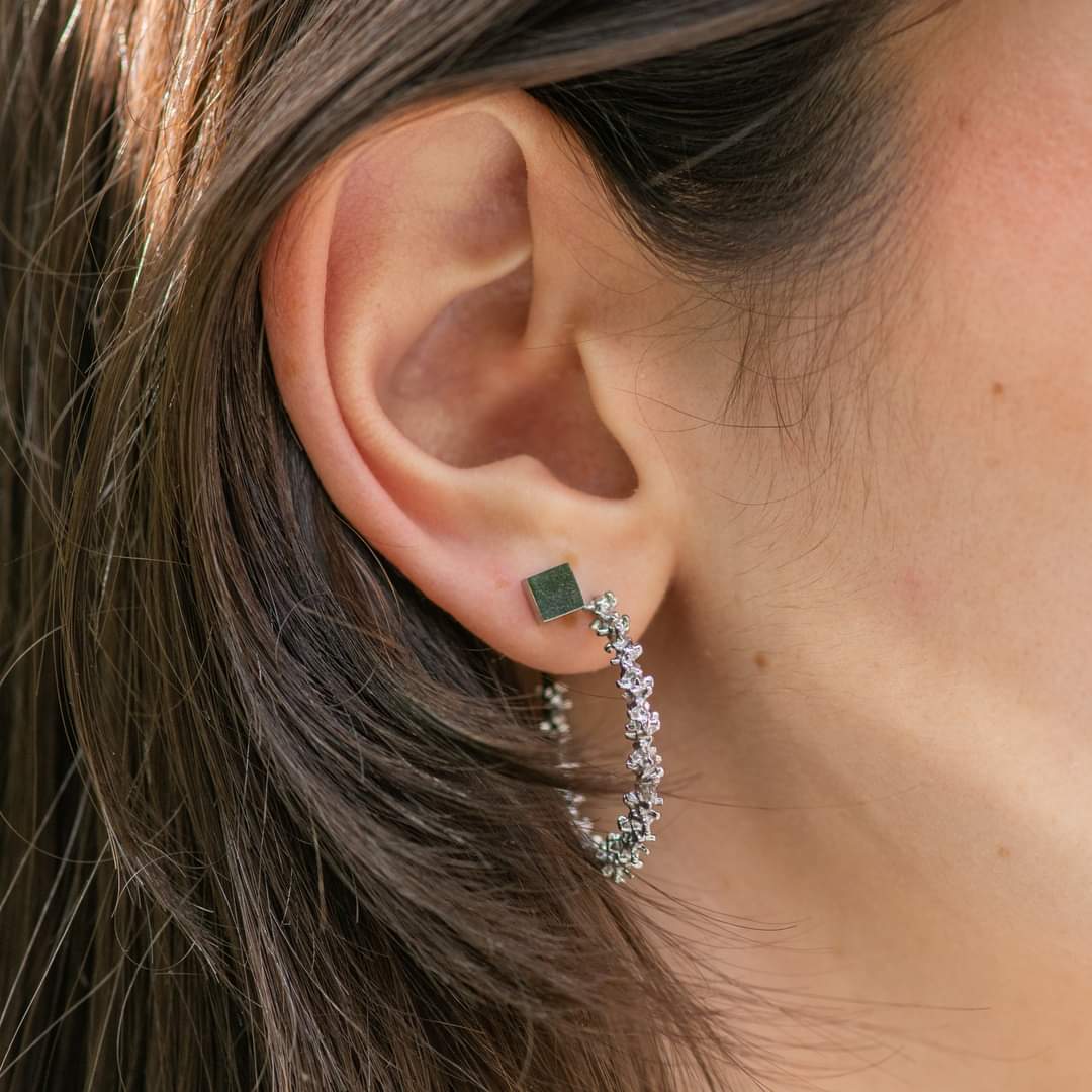 iXXXi Ear studs Caviar