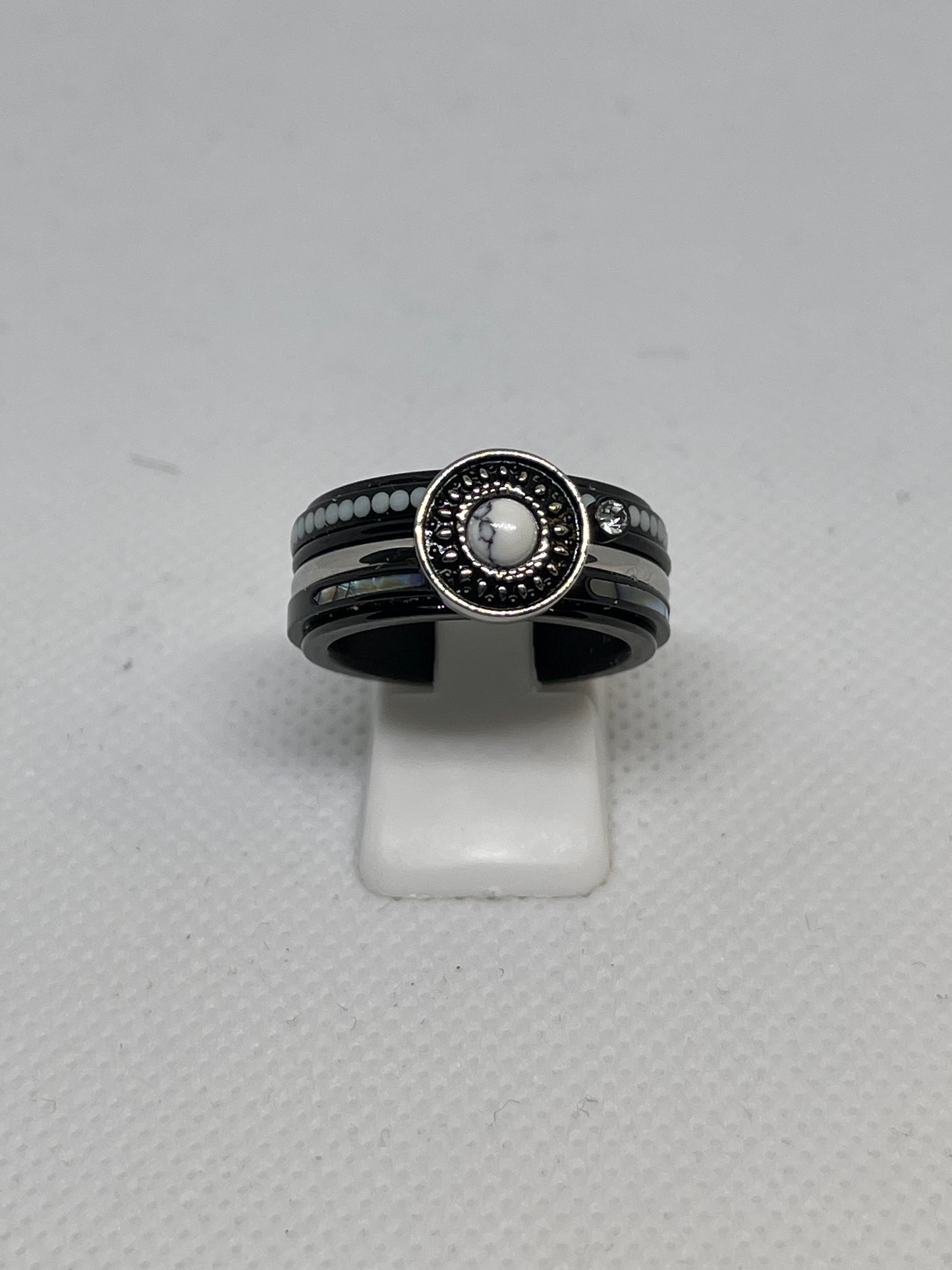 Samengestelde iXXXi ring Vintage White