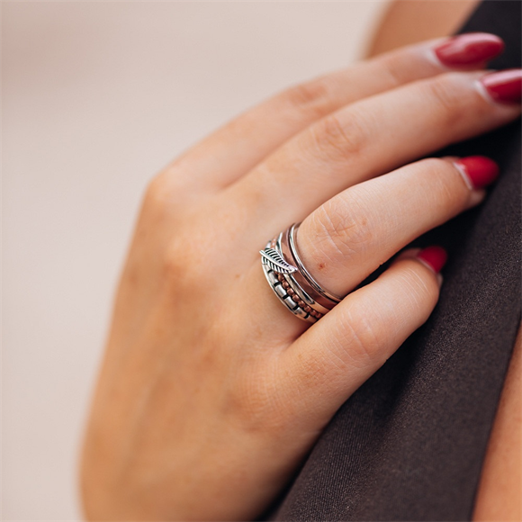 iXXXi Jewelry Vulring Symbol Feather 2mm