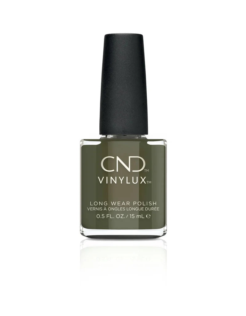 CND VINYLUX CAP & GOWN #328