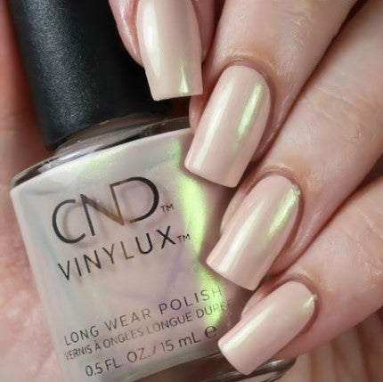 CND VINYLUX Lovely Quartz #329